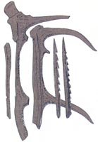 Рога оленя, заготовки для зубчатых наконечников и готовые наконечники
